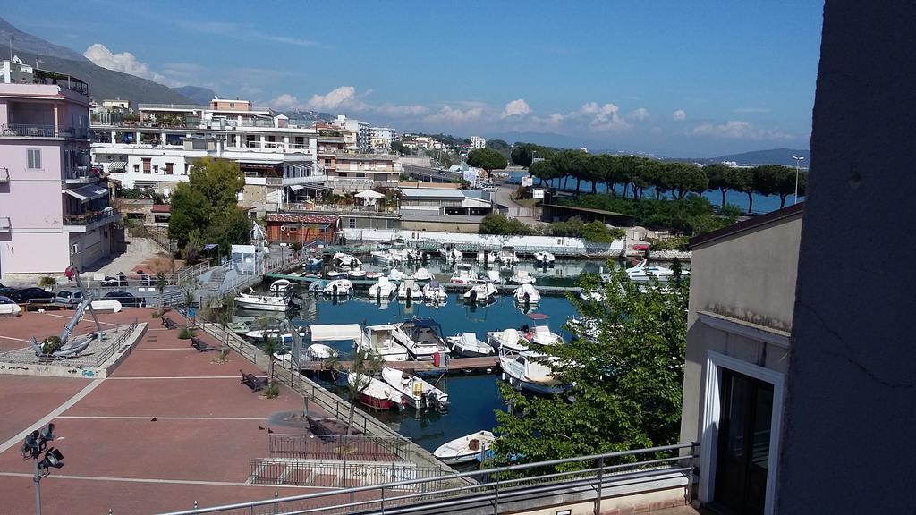 Casa Vacanze Torre Di Mola Formia Extérieur photo